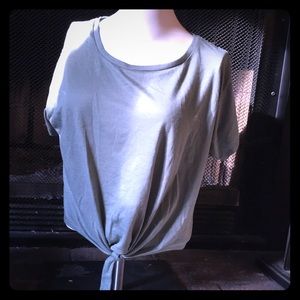 Lace back T-shirt (crop top)